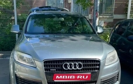 Audi Q7, 2006 год, 980 000 рублей, 1 фотография