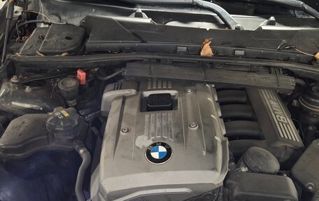 BMW 3 серия, 2006 год, 1 300 000 рублей, 3 фотография