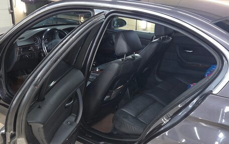 BMW 3 серия, 2006 год, 1 300 000 рублей, 13 фотография