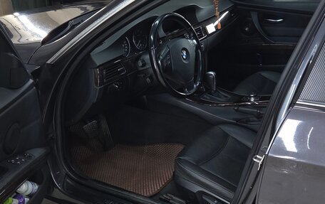 BMW 3 серия, 2006 год, 1 300 000 рублей, 14 фотография