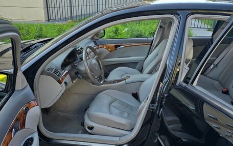 Mercedes-Benz E-Класс, 2003 год, 920 000 рублей, 8 фотография
