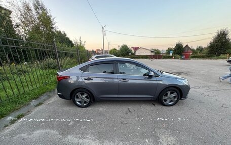 Hyundai Solaris II рестайлинг, 2021 год, 1 830 000 рублей, 5 фотография
