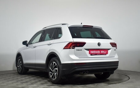 Volkswagen Tiguan II, 2018 год, 2 249 900 рублей, 7 фотография