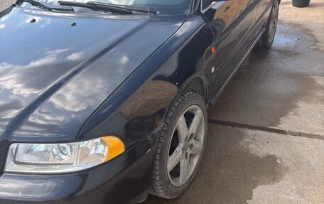 Audi A4, 1997 год, 300 000 рублей, 3 фотография