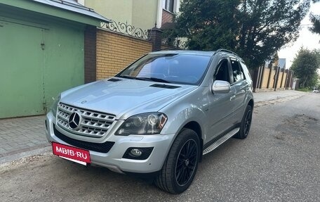 Mercedes-Benz M-Класс, 2009 год, 1 450 000 рублей, 4 фотография