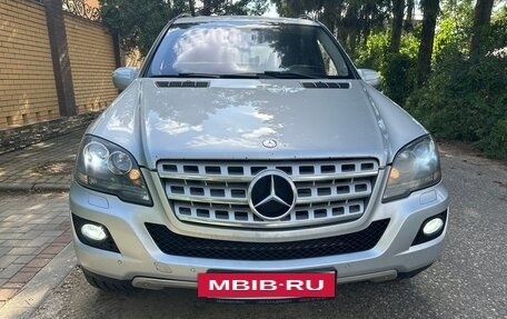 Mercedes-Benz M-Класс, 2009 год, 1 450 000 рублей, 22 фотография