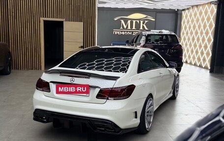 Mercedes-Benz E-Класс, 2013 год, 2 500 000 рублей, 3 фотография