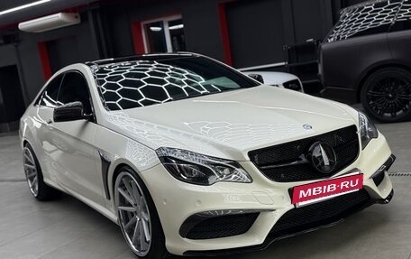 Mercedes-Benz E-Класс, 2013 год, 2 500 000 рублей, 2 фотография