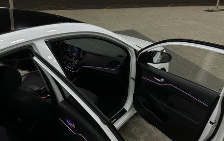 Hyundai Solaris II рестайлинг, 2022 год, 1 875 000 рублей, 13 фотография
