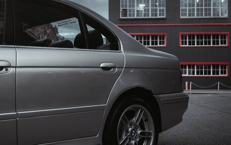 BMW 5 серия, 2001 год, 650 000 рублей, 3 фотография