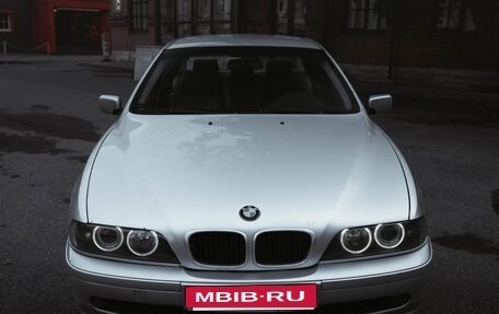 BMW 5 серия, 2001 год, 650 000 рублей, 8 фотография