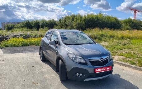 Opel Mokka I, 2014 год, 900 000 рублей, 2 фотография