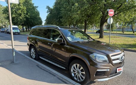 Mercedes-Benz GL-Класс, 2014 год, 2 600 000 рублей, 2 фотография