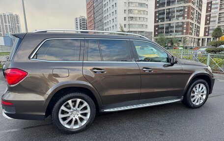 Mercedes-Benz GL-Класс, 2014 год, 2 600 000 рублей, 13 фотография