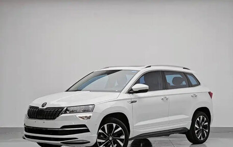 Skoda Karoq I, 2023 год, 1 600 888 рублей, 1 фотография