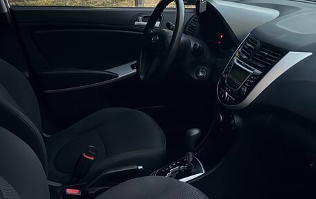 Hyundai Solaris II рестайлинг, 2013 год, 750 000 рублей, 7 фотография