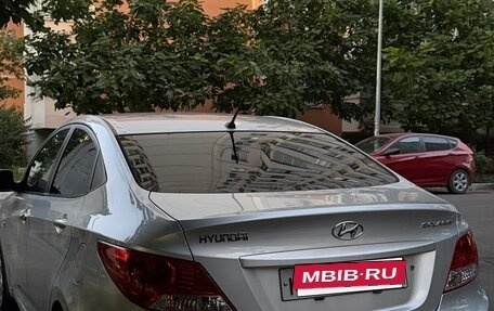 Hyundai Solaris II рестайлинг, 2013 год, 750 000 рублей, 4 фотография