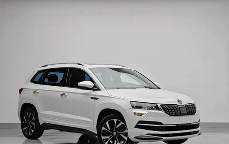 Skoda Karoq I, 2023 год, 1 600 888 рублей, 3 фотография