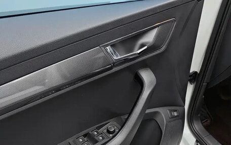 Skoda Karoq I, 2023 год, 1 600 888 рублей, 9 фотография