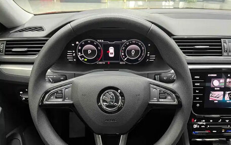 Skoda Superb III рестайлинг, 2023 год, 1 850 888 рублей, 13 фотография