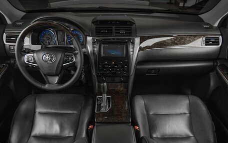 Toyota Camry, 2016 год, 1 899 000 рублей, 8 фотография