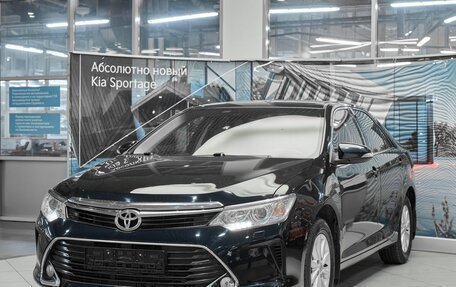 Toyota Camry, 2016 год, 1 899 000 рублей, 1 фотография