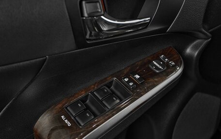 Toyota Camry, 2016 год, 1 899 000 рублей, 13 фотография