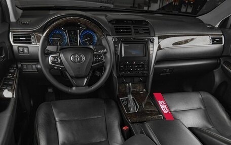 Toyota Camry, 2016 год, 1 899 000 рублей, 7 фотография