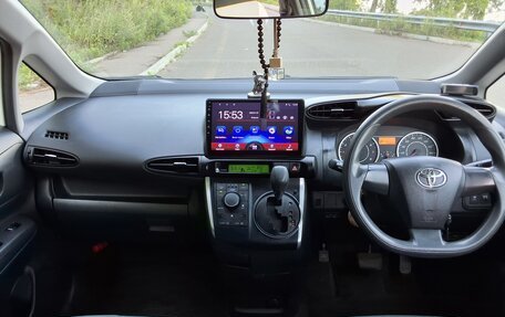 Toyota Wish II, 2010 год, 1 150 000 рублей, 18 фотография