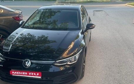Volkswagen Golf VIII, 2020 год, 2 350 000 рублей, 3 фотография