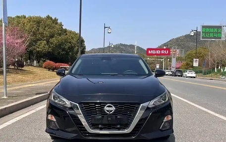 Nissan Altima VI (L34), 2022 год, 1 400 000 рублей, 1 фотография