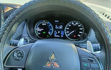 Mitsubishi Eclipse Cross, 2022 год, 2 750 000 рублей, 16 фотография