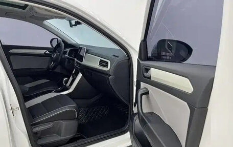 Volkswagen T-Roc I, 2023 год, 1 569 911 рублей, 12 фотография