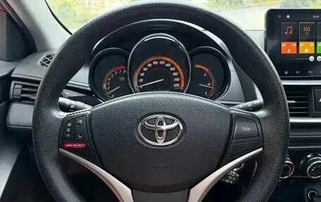 Toyota Yaris XP150 рестайлинг, 2022 год, 1 099 100 рублей, 9 фотография