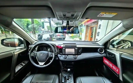 Toyota RAV4, 2019 год, 1 697 008 рублей, 10 фотография