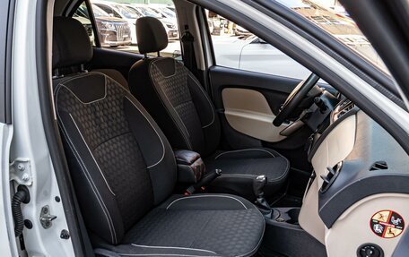 Renault Logan II, 2015 год, 760 000 рублей, 8 фотография