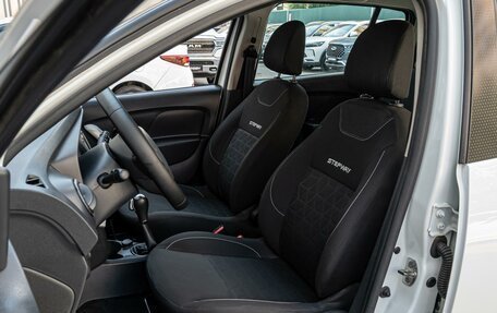 Renault Sandero II рестайлинг, 2017 год, 998 000 рублей, 10 фотография