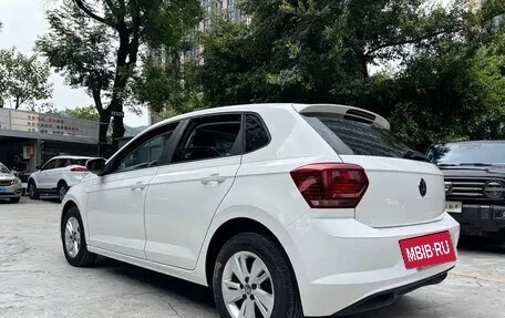 Volkswagen Polo, 2023 год, 1 100 001 рублей, 2 фотография