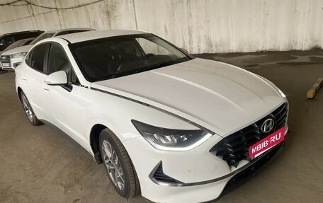 Hyundai Sonata VIII, 2021 год, 1 300 000 рублей, 3 фотография