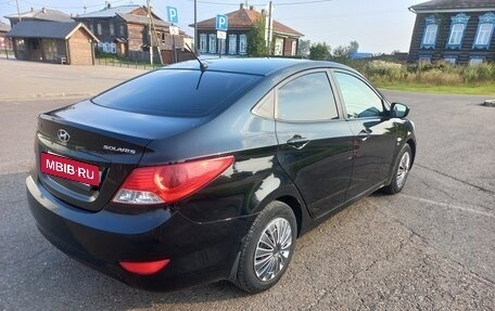 Hyundai Solaris II рестайлинг, 2011 год, 870 000 рублей, 11 фотография