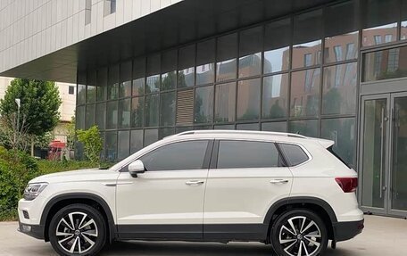 Volkswagen Tharu, 2023 год, 1 520 017 рублей, 4 фотография