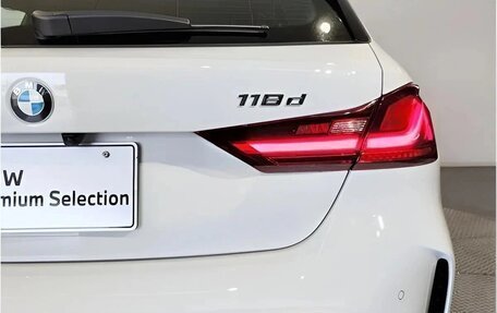 BMW 1 серия, 2023 год, 1 990 000 рублей, 4 фотография