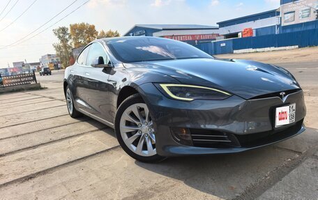 Tesla Model S I, 2017 год, 2 640 000 рублей, 2 фотография