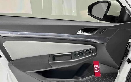 Volkswagen Bora, 2023 год, 1 200 000 рублей, 14 фотография