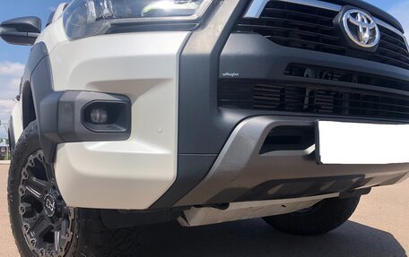 Toyota Hilux VIII, 2020 год, 4 985 000 рублей, 6 фотография