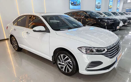 Volkswagen Lavida, 2025 год, 1 390 000 рублей, 2 фотография