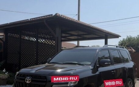 Toyota Land Cruiser 200, 2012 год, 3 650 000 рублей, 6 фотография