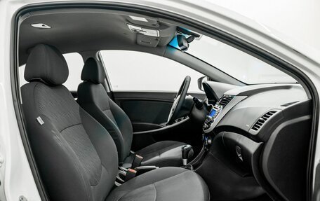 Hyundai Solaris II рестайлинг, 2013 год, 1 000 000 рублей, 7 фотография