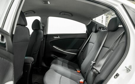 Hyundai Solaris II рестайлинг, 2013 год, 1 000 000 рублей, 8 фотография
