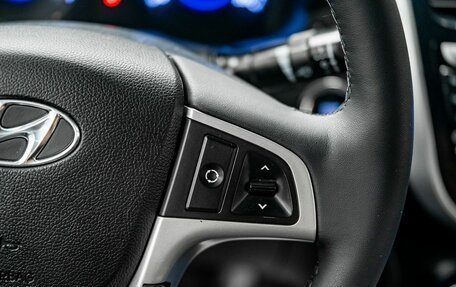 Hyundai Solaris II рестайлинг, 2013 год, 1 000 000 рублей, 13 фотография